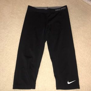 Nike compression leggings